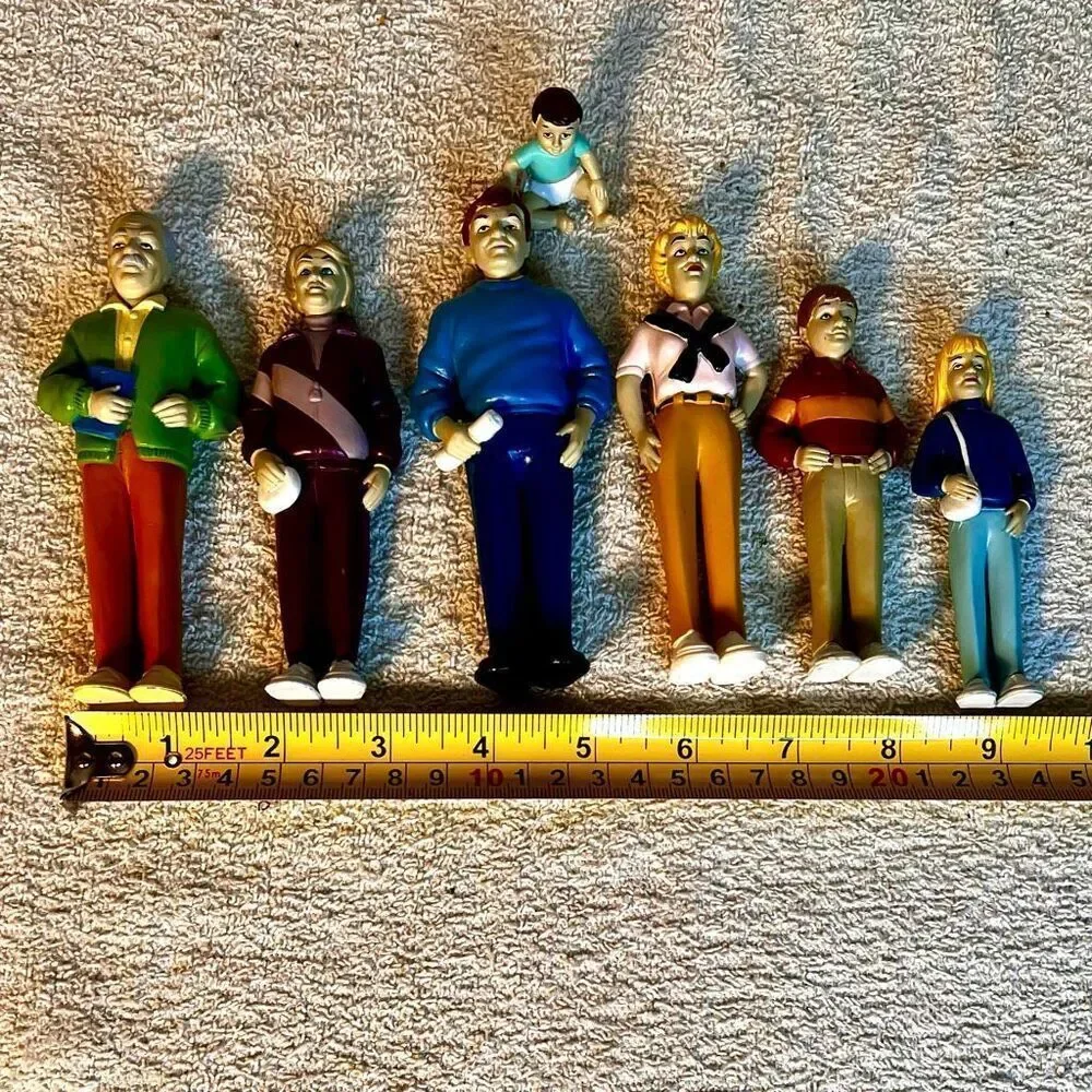 Lakeshore Block Play People White Caucasian  Family Figure Lot Of 8 Complete